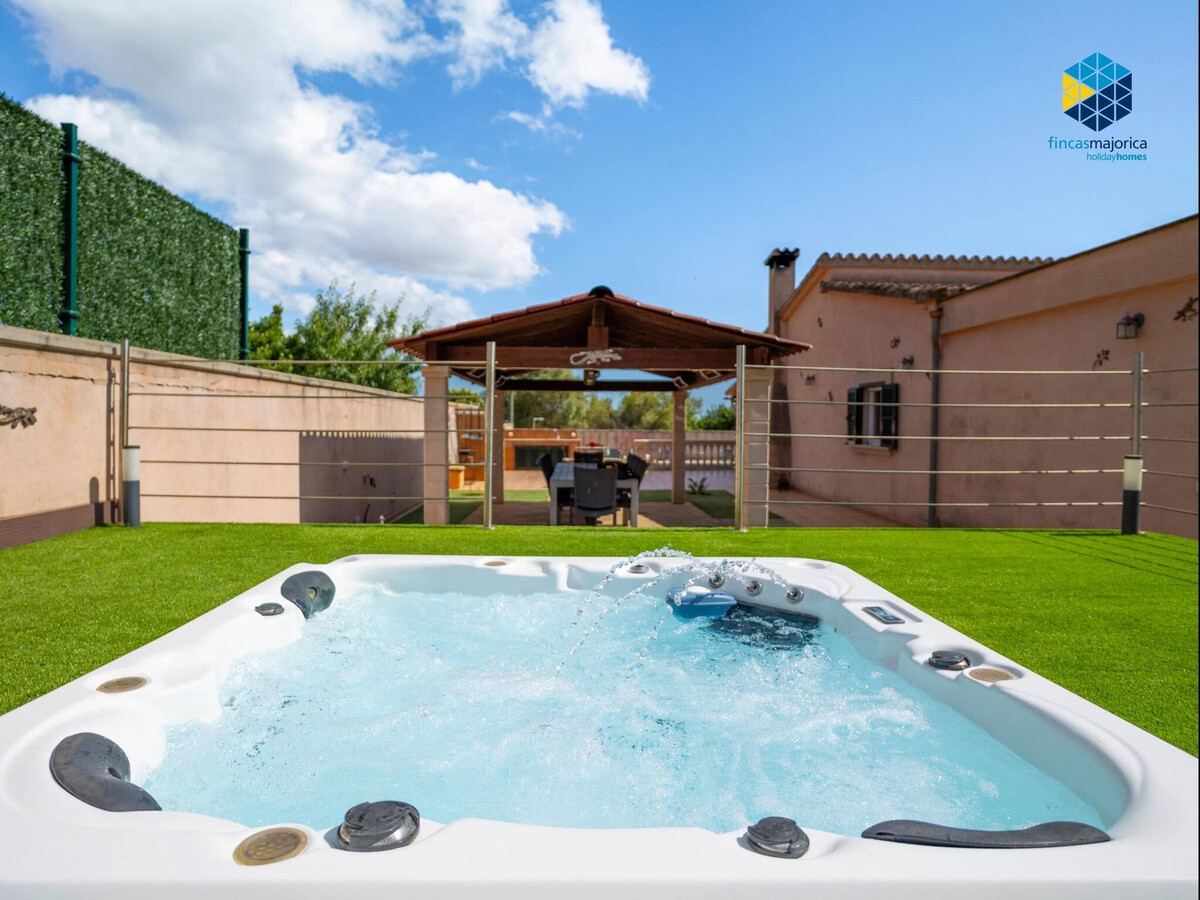 Maison 3 chambres à Llucmajor, piscine et jacuzzi - Photo 2