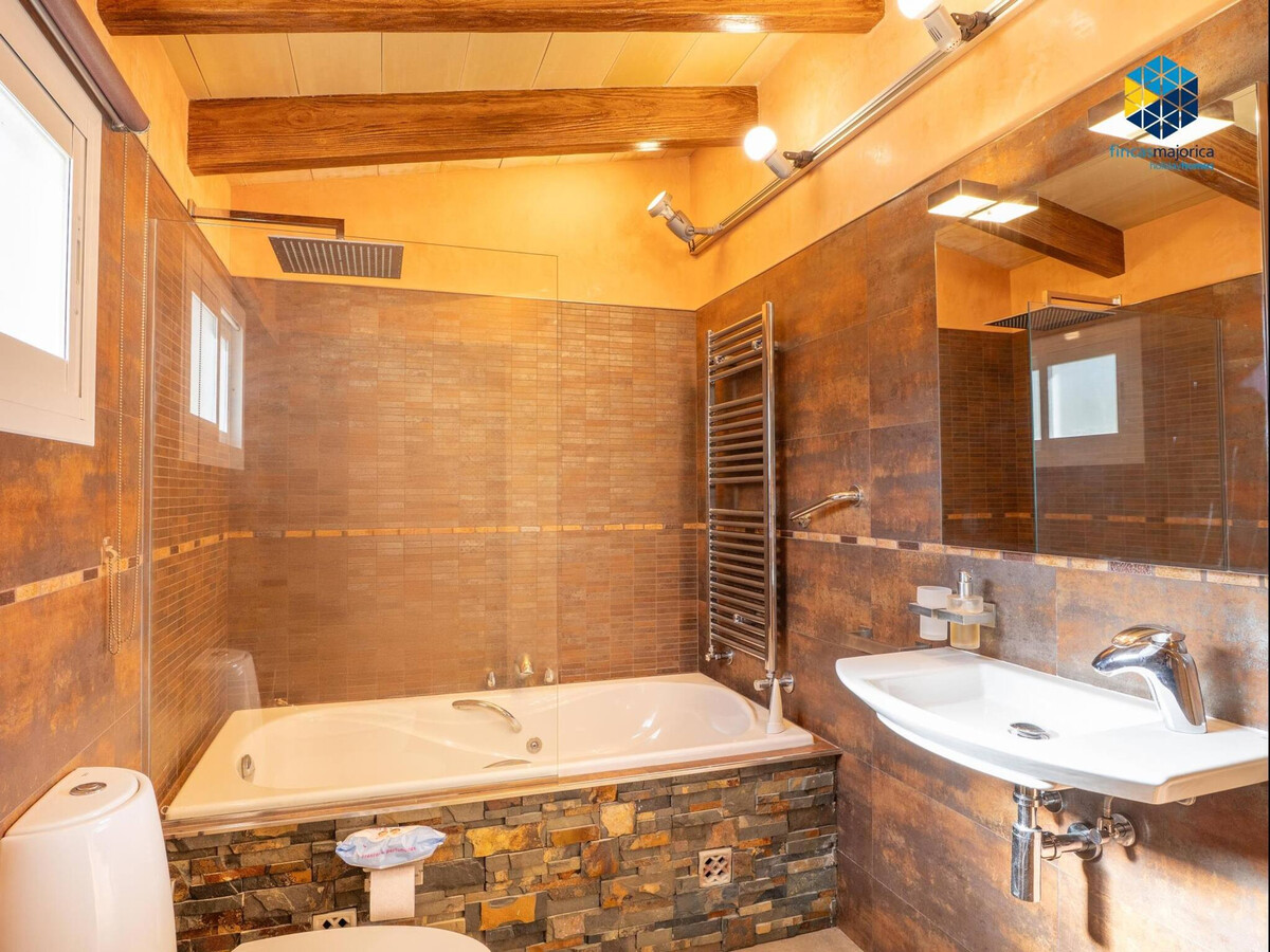 Maison 3 chambres à Llucmajor, piscine et jacuzzi - Photo 23