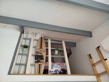T2 mezzanine climatisé à Saint-Cyprien, parking privé, animaux admis : photo 22