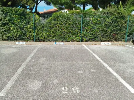 T2 mezzanine climatisé à Saint-Cyprien, parking privé, animaux admis : photo 32