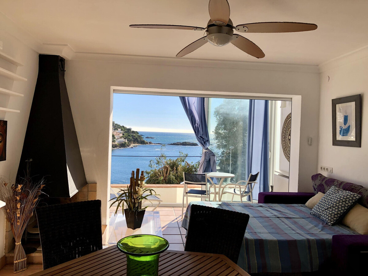 Appartement front de mer à Roses, 20 m de la plage - Photo 5