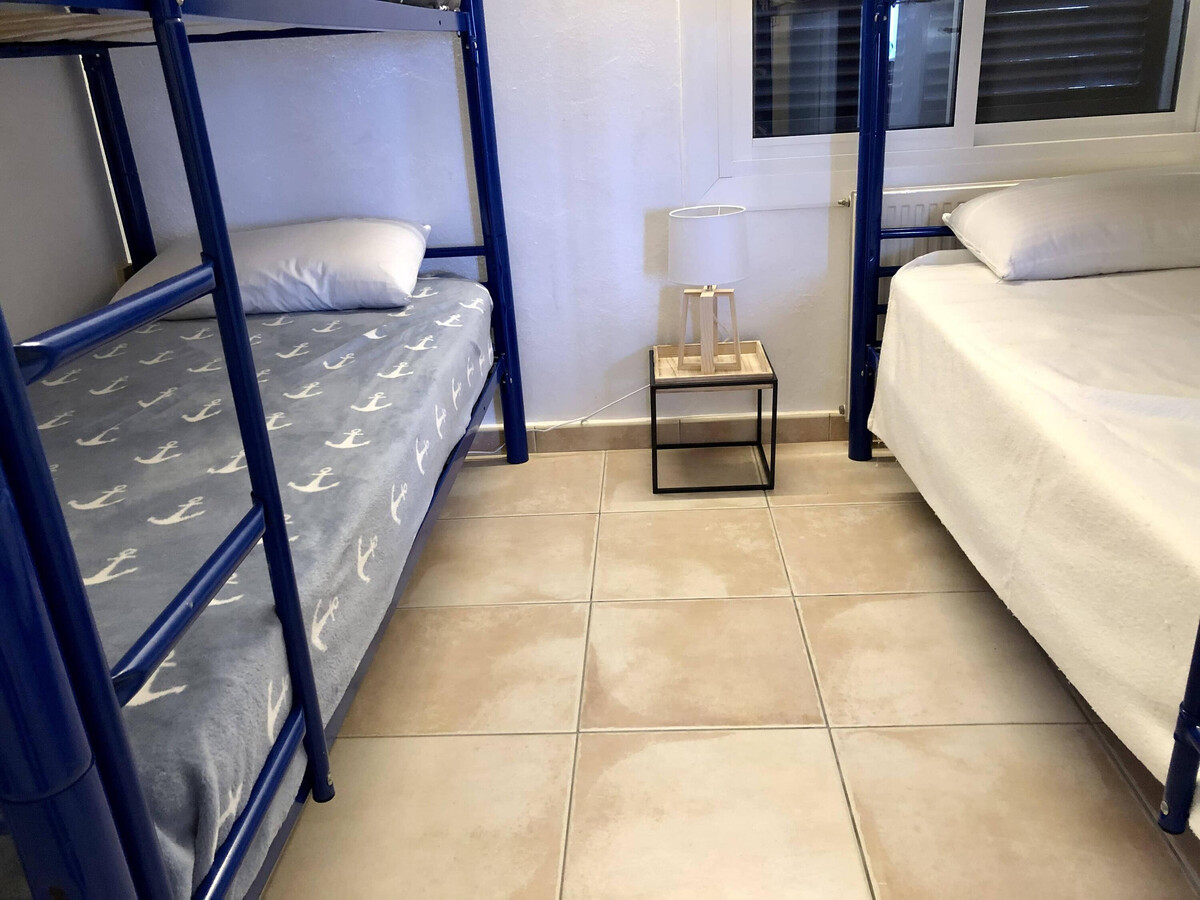 Appartement front de mer à Roses, 20 m de la plage - Photo 18