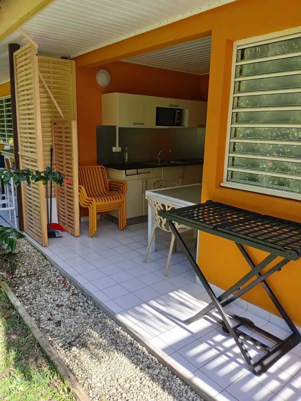 Maison 1 chambre avec accès plage direct à Grand-Bourg - Photo 9