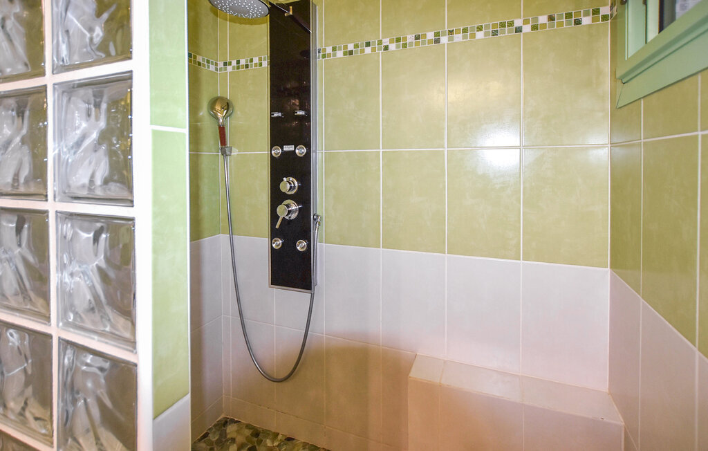 Maison Mondragon piscine privée 7 personnes - Photo 23