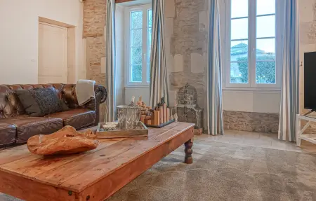 Maison 19e siècle avec piscine chauffée à Cravans : photo 22