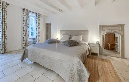 Maison 19e siècle avec piscine chauffée à Cravans : photo 32