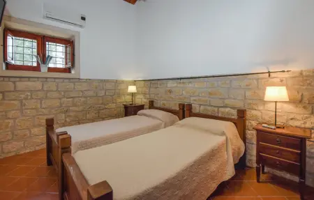 Maison 6 chambres avec piscine privée à Modica : photo 34