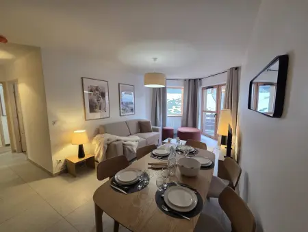 Appartement 3P neuf Valmorel, vue piste, balcon : photo 2