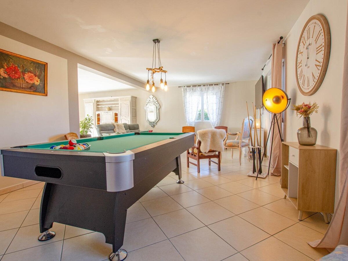 Gîte 14 pers. avec billard, terrasse et terrain à Lusigny - Photo 2