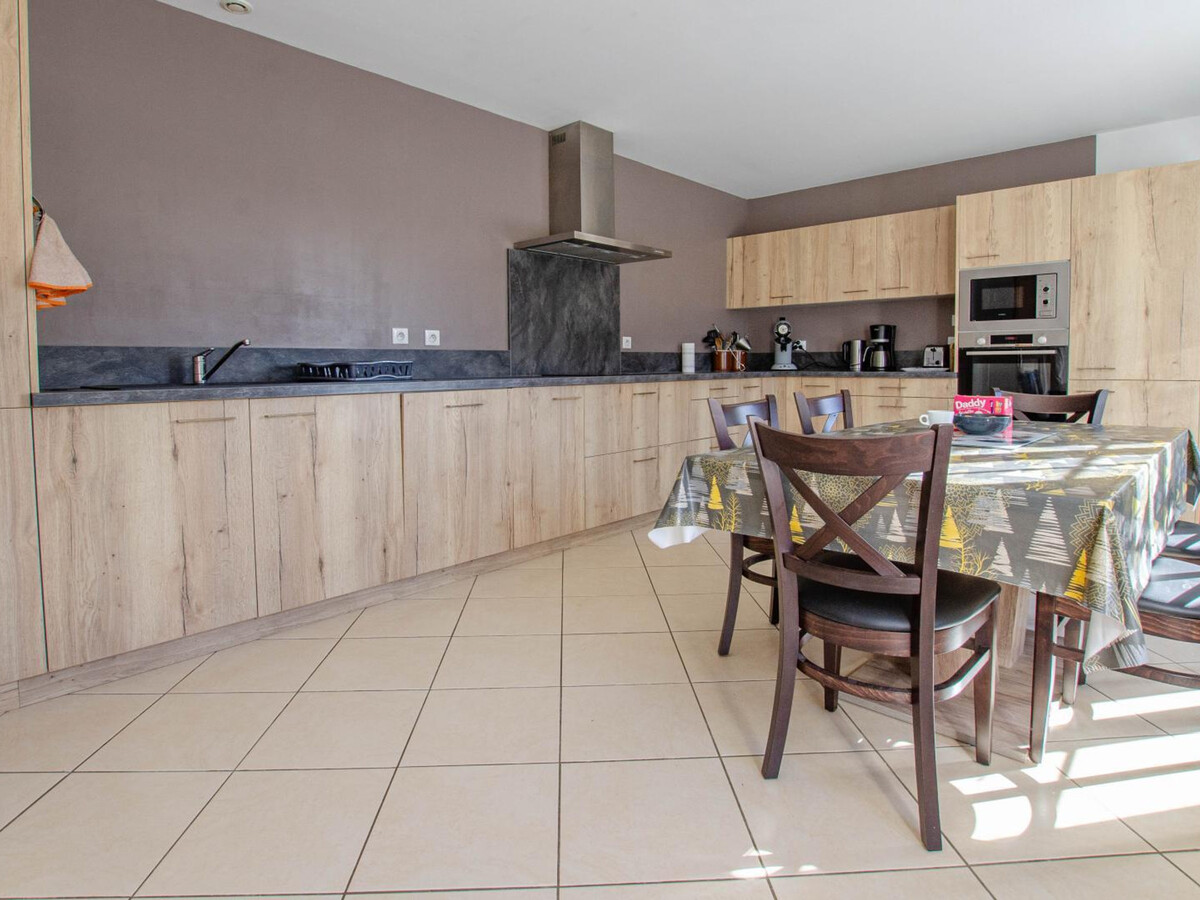 Gîte 14 pers. avec billard, terrasse et terrain à Lusigny - Photo 6