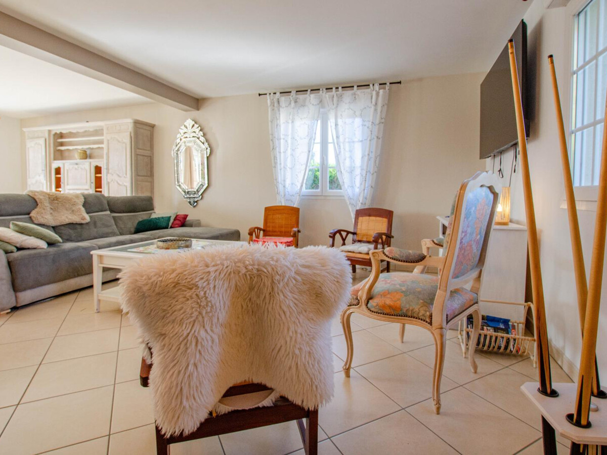 Gîte 14 pers. avec billard, terrasse et terrain à Lusigny - Photo 10