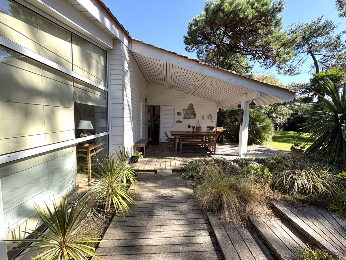 Villa 120 m² Cap Ferret, terrasse et jardin arboré 1500 m² - Photo 2