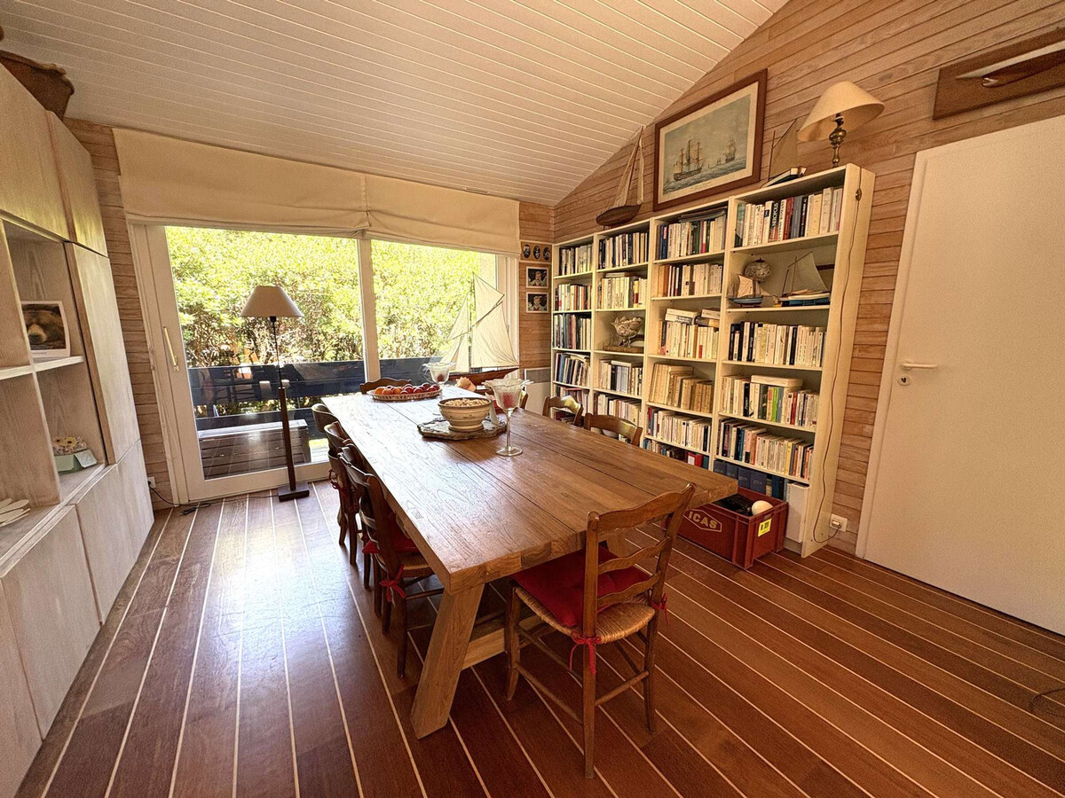 Villa 120 m² Cap Ferret, terrasse et jardin arboré 1500 m² - Photo 6