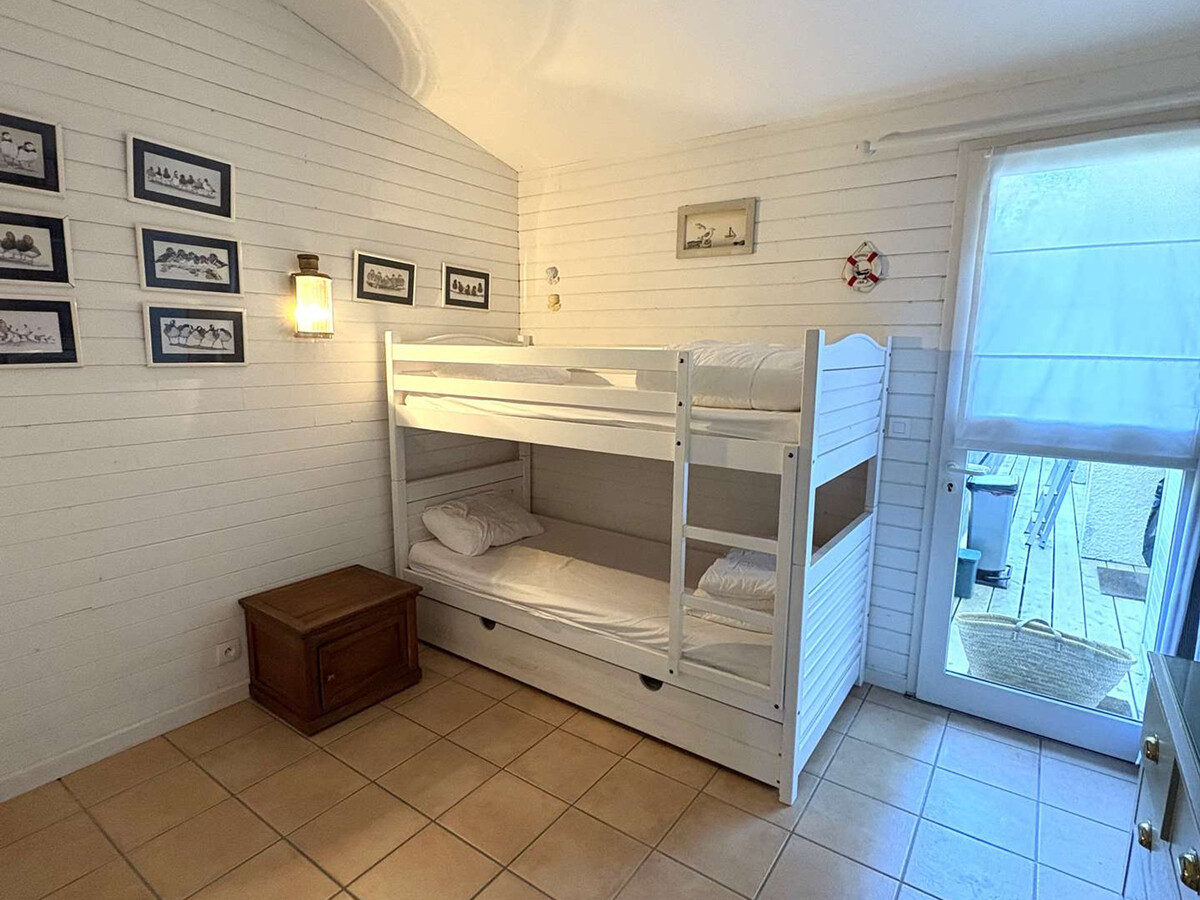 Villa 120 m² Cap Ferret, terrasse et jardin arboré 1500 m² - Photo 15