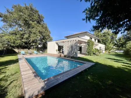 Location villa à Seignosse, Villa 8 pers à Seignosse avec piscine chauffée et clim