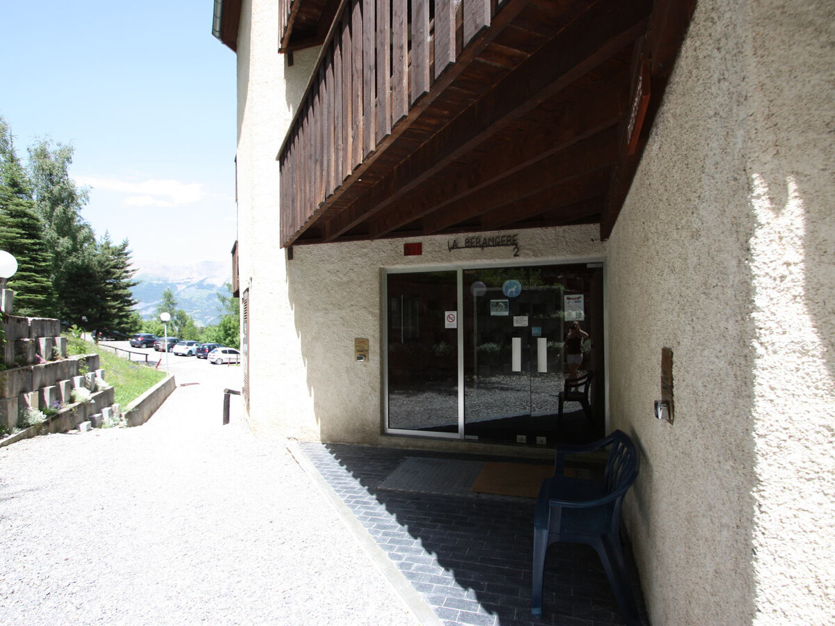 Appartement rénové Pra-Loup 1500, balcon montagne - Photo 12