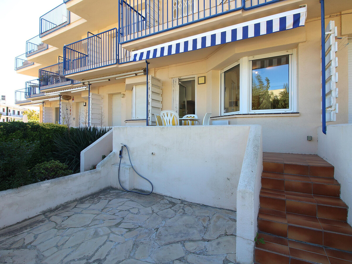 Appartement rénové à 50m de la plage de Grifeu - Photo 3