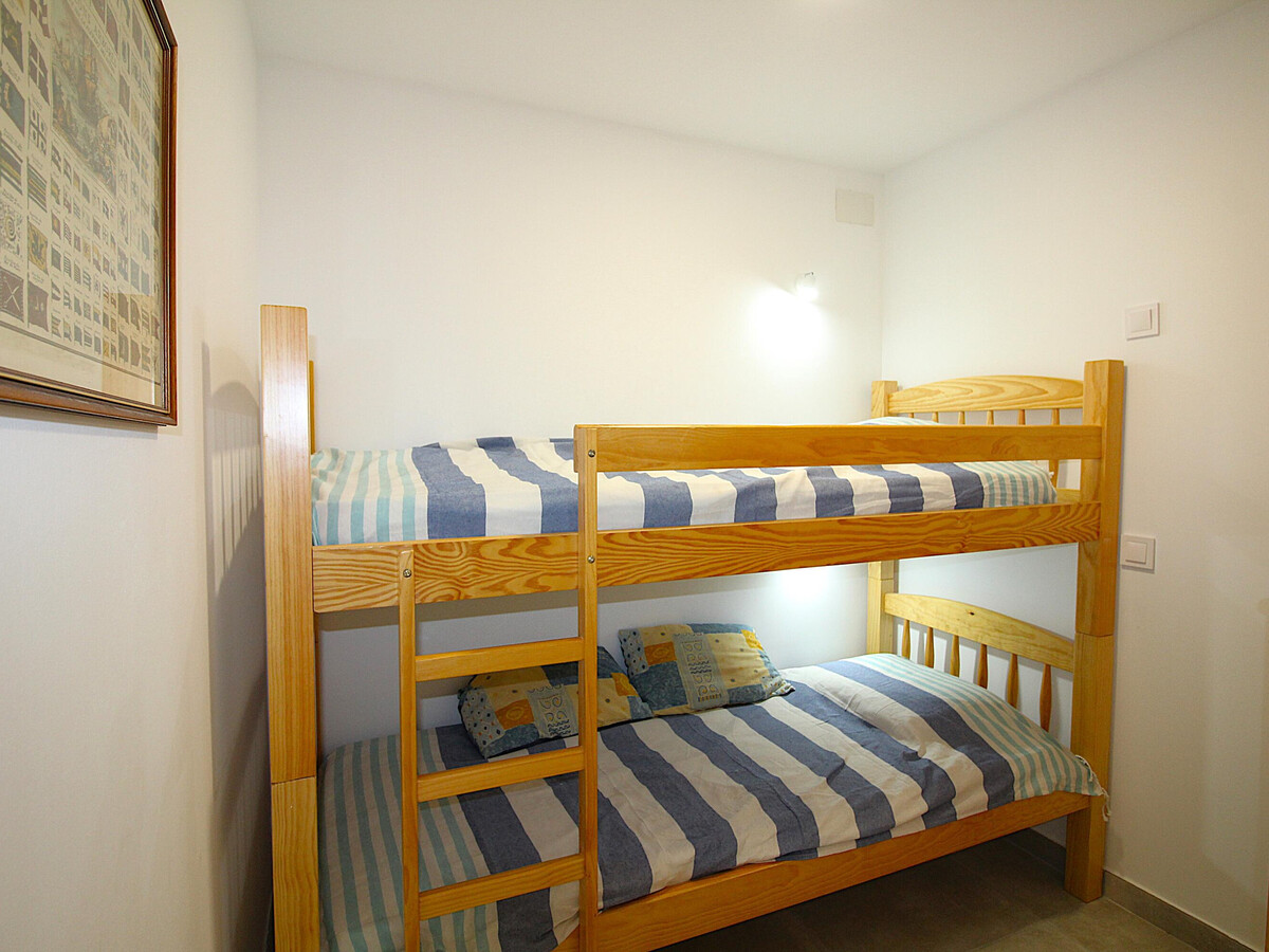 Appartement rénové à 50m de la plage de Grifeu - Photo 13