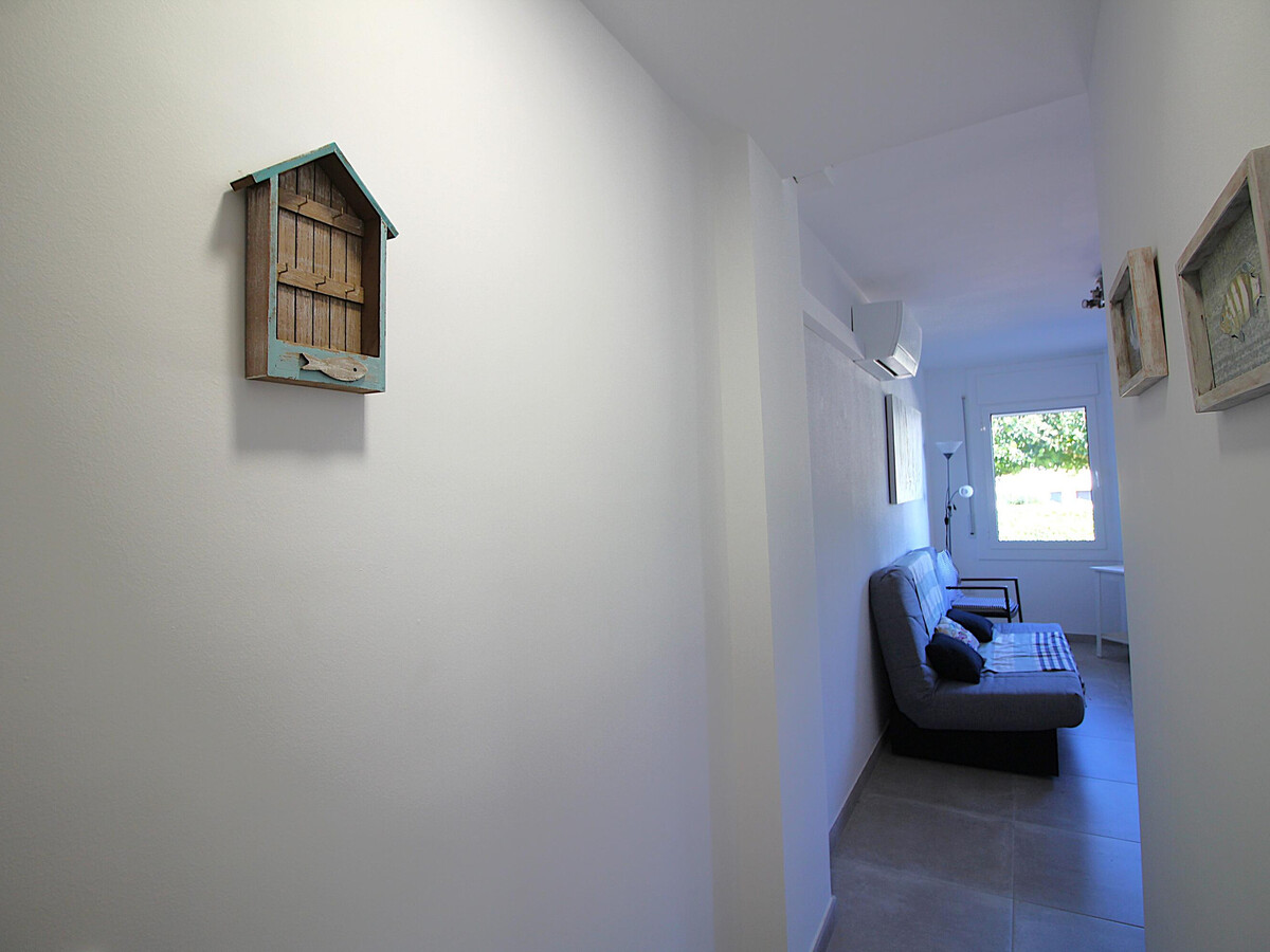 Appartement rénové à 50m de la plage de Grifeu - Photo 20