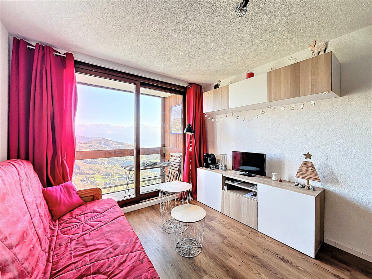 Studio 22m² rénové, skis aux pieds, balcon vue montagne - Photo 3