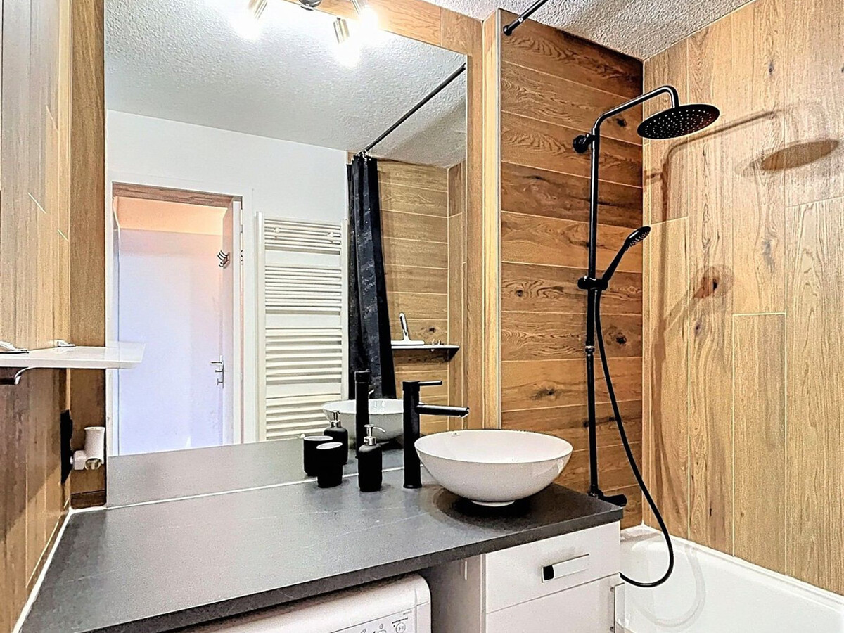 Studio 22m² rénové, skis aux pieds, balcon vue montagne - Photo 13