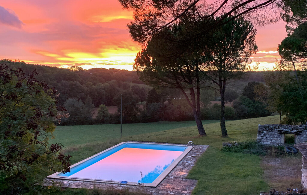 Maison pierre et poutres avec piscine à Monsac - Photo 12