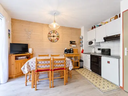 Appartement 4 personnes aux Rousses, terrasse Sud : photo 6