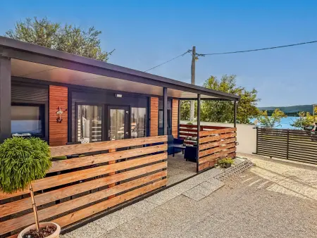 Location maison à Sv. Filip i Jakov, Hosekra Hišica