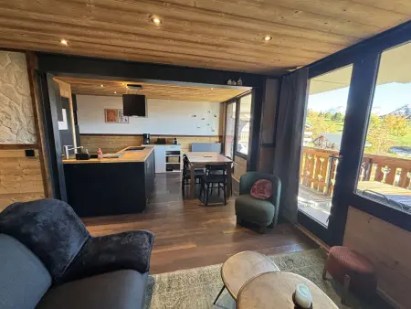 Appartement rénové 3 pièces, Alpe d'Huez, balcon, parking - Photo 5