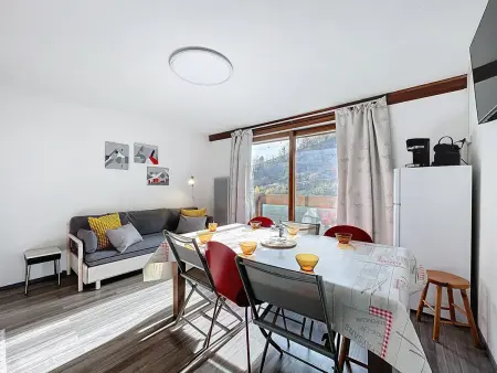 Location appartement à Le Corbier, Appartement skis aux pieds avec balcon pour 7 pers