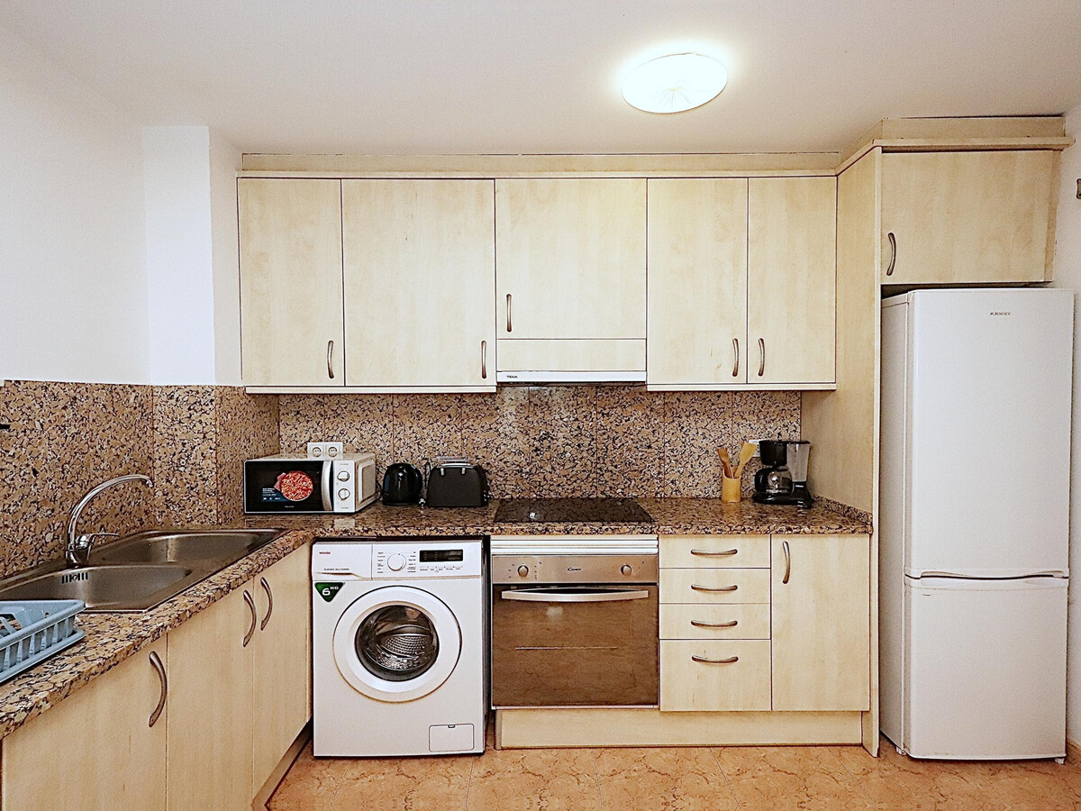 Apartamento Tahiti : 50 m plage, climatisation, terrasse - Photo 8