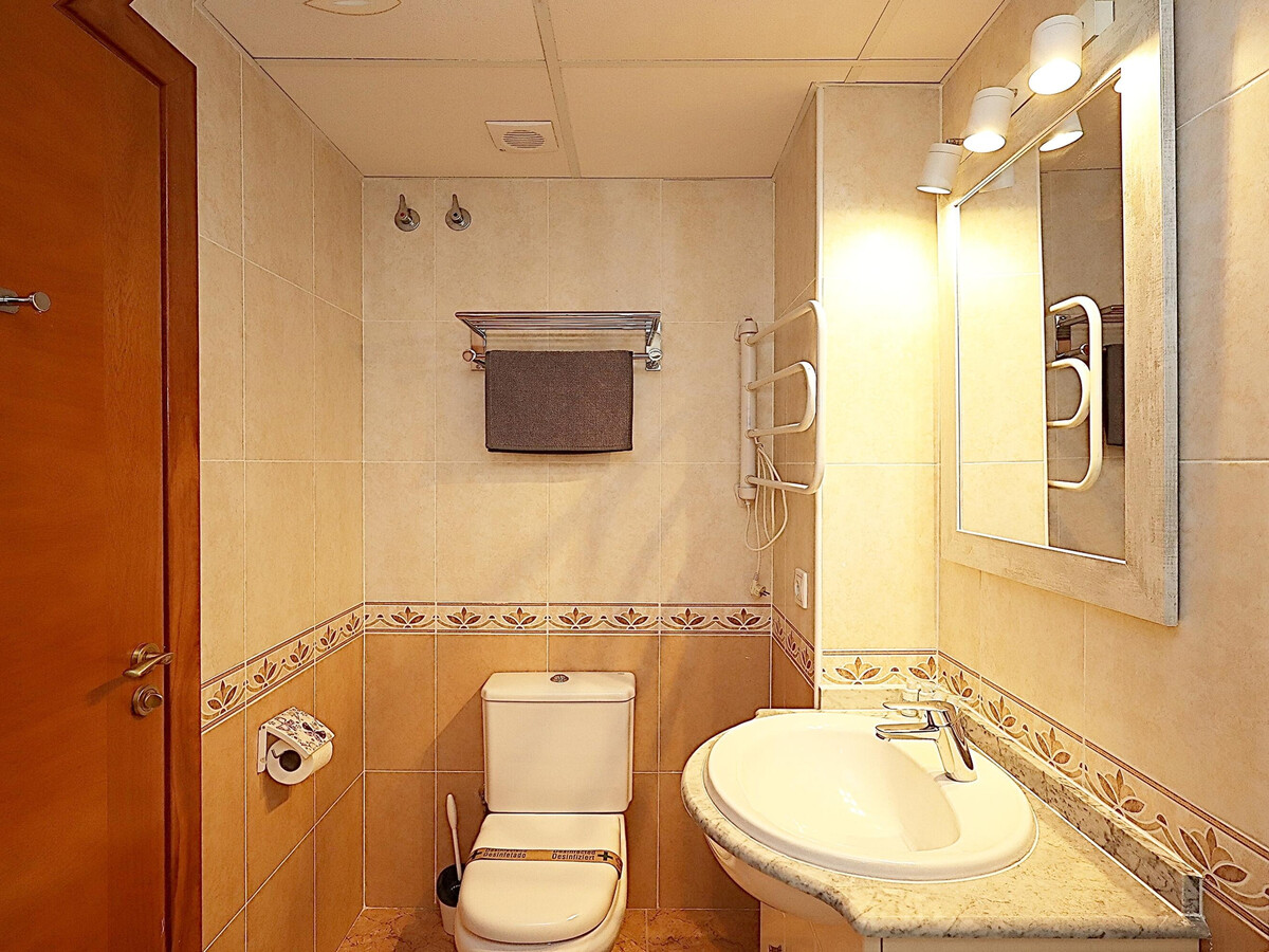 Apartamento Tahiti : 50 m plage, climatisation, terrasse - Photo 15