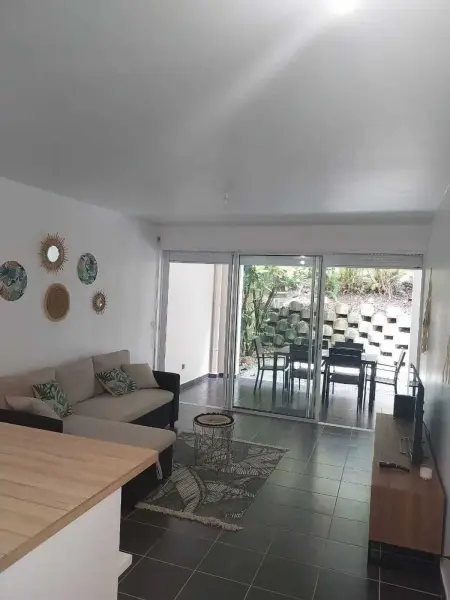 Appartement 72 m² avec jardin clos et piscine à Sainte-Marie : photo 2