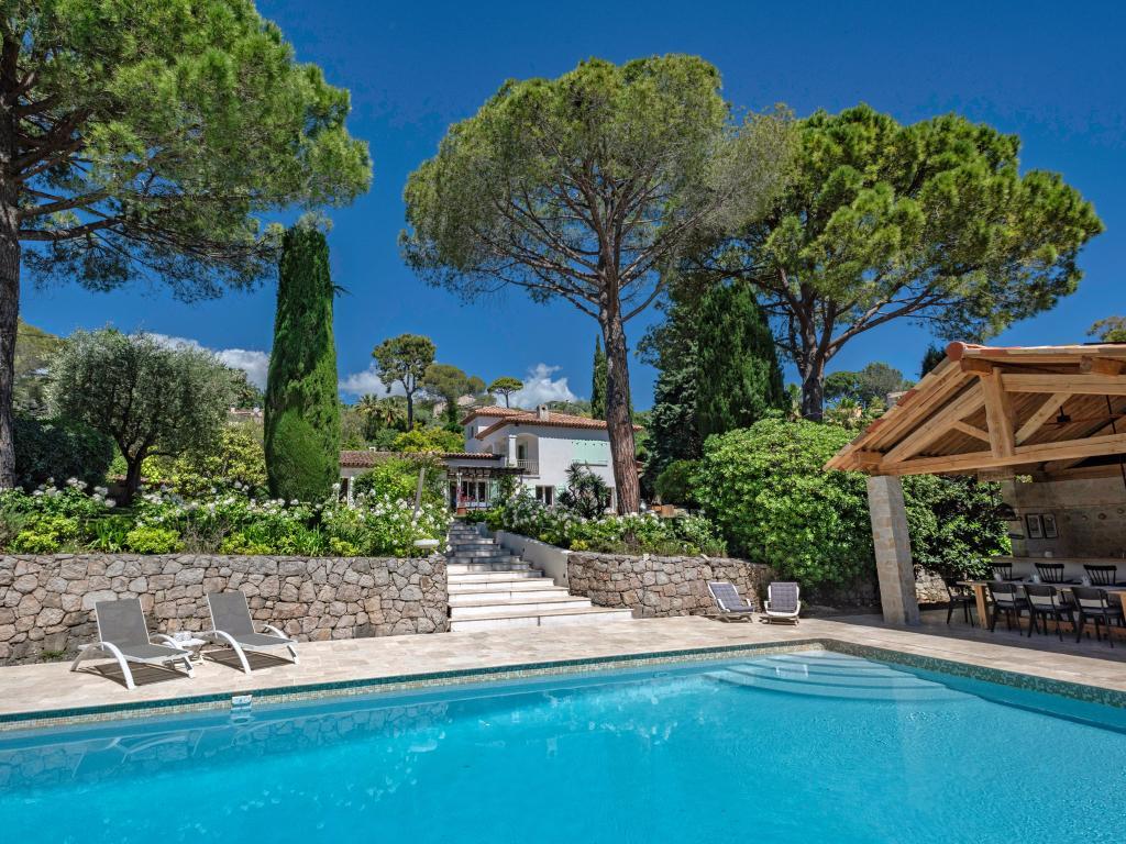 Villa Les Palmiers à Mougins : 5 chambres, piscine et pool house - Photo 1
