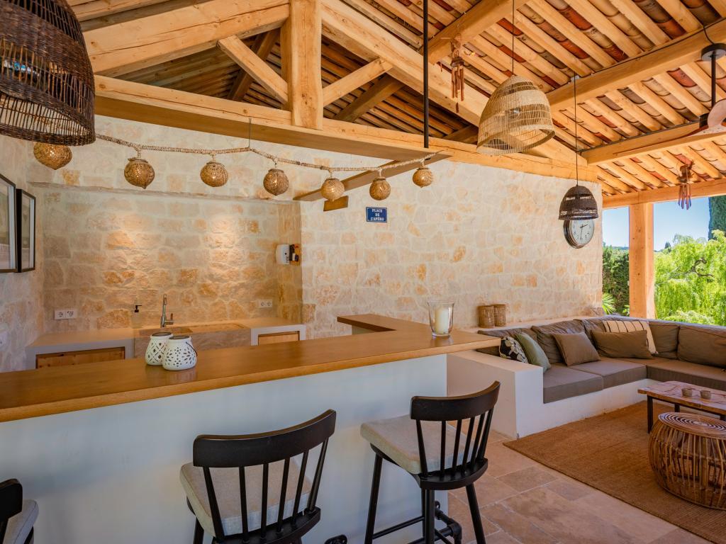 Villa Les Palmiers à Mougins : 5 chambres, piscine et pool house - Photo 13