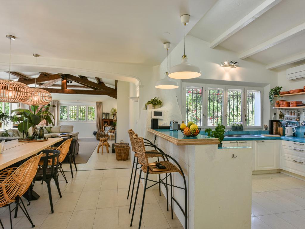 Villa Les Palmiers à Mougins : 5 chambres, piscine et pool house - Photo 22