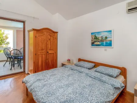 Maison Karlo avec piscine privée à Malinska : photo 7