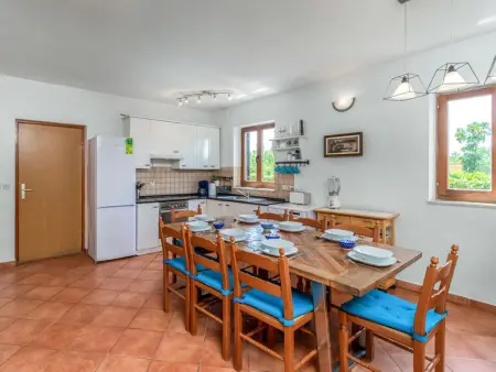 Maison Karlo avec piscine privée à Malinska : photo 8