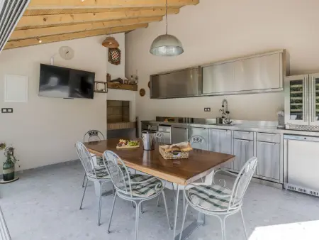 Villa Greystone à Omiš - Piscine privée, sauna et vue montagnes : photo 10