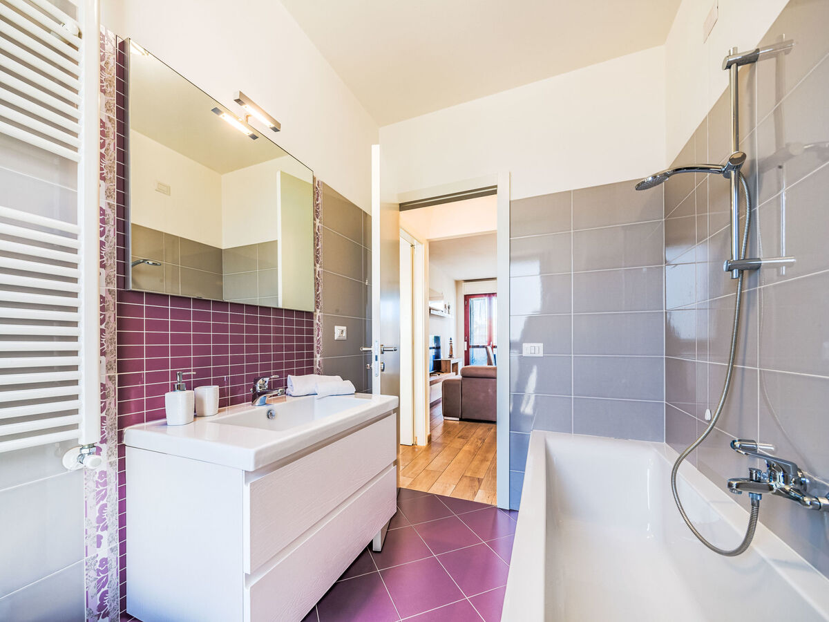Appartamento Alice, 85 m² rénové à Viareggio - Photo 10