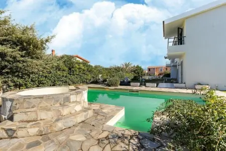 Location appartement à Valledoria, À 150 mètres de la mer, 2 piscines