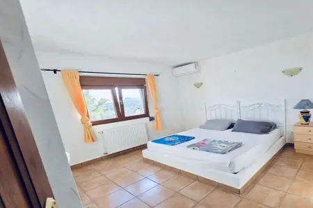 Maison 3 chambres avec piscine privée à Alfaz del Pi : photo 8