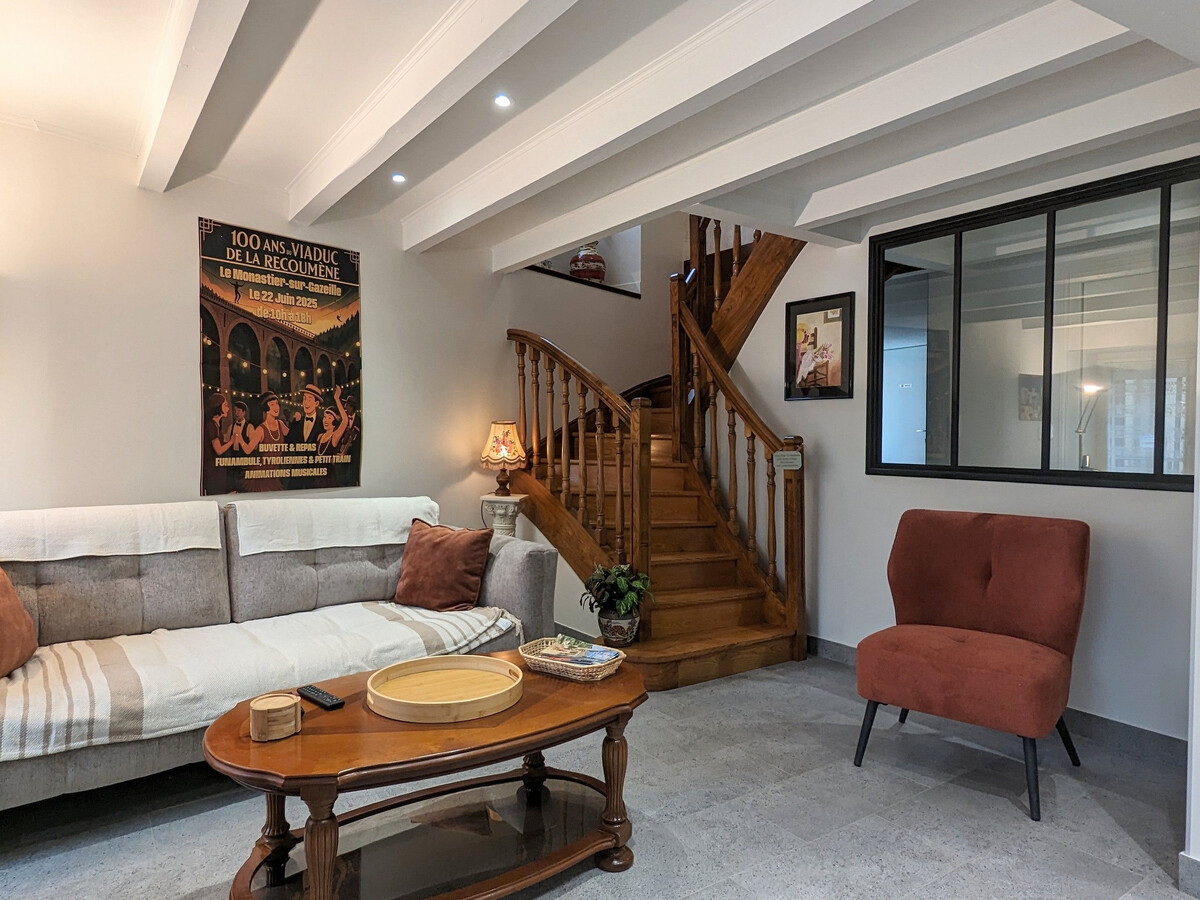 Gîte familial 6 pers., 3 chambres à Vals-près-le-Puy - Photo 2