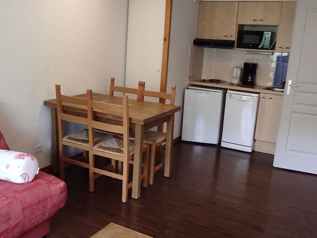 Appartement 4 pers. avec balcon, piscine et navette gratuite - Photo 4