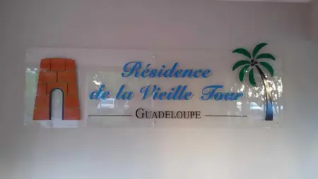 Studio vue mer avec terrasse à Le Gosier, à 360 m de l'Anse Tabarin : photo 6