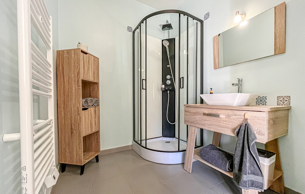 Maison 1 chambre avec terrasse à Sernhac, près du Pont du Gard - Photo 17