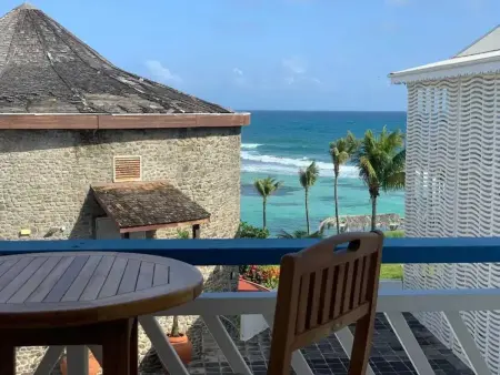 Location appartement à Saint François, Studio au cœur de Saint-François 19 m² avec piscine