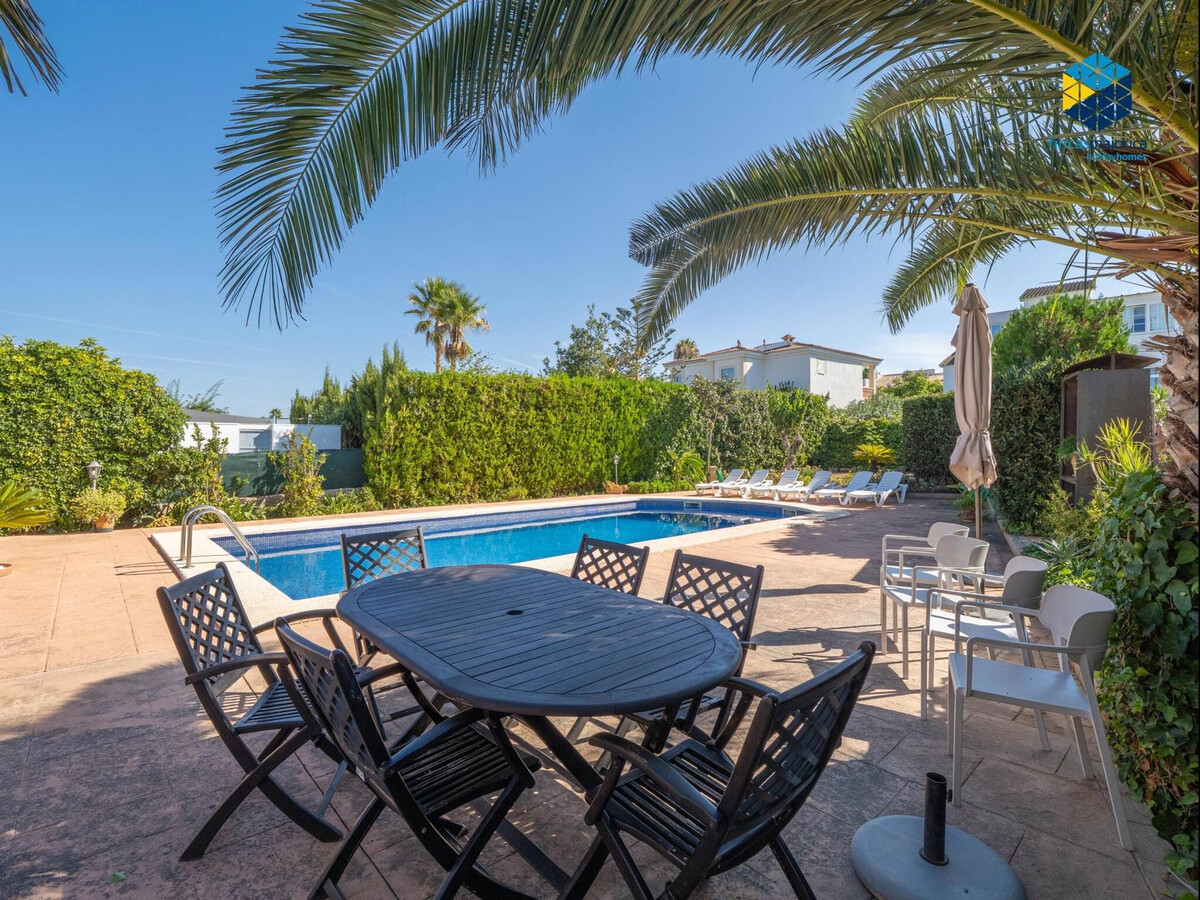 Maison 3 chambres avec piscine privée à Badia Blava - Photo 2