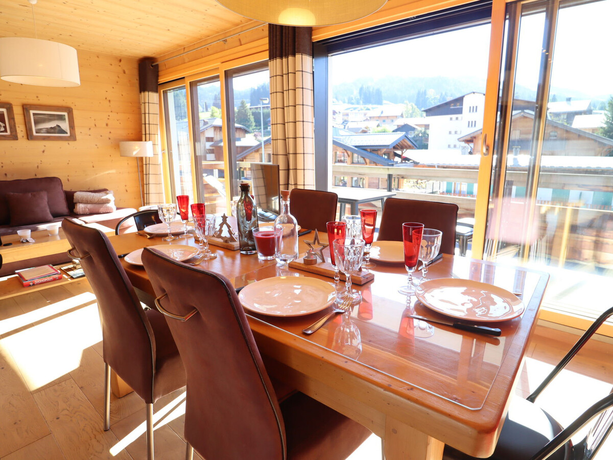 Appart 74m² Les Gets, 2 chambres, balcon Sud-Est - Photo 2