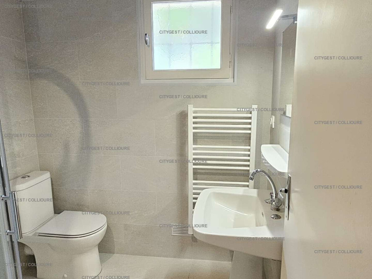 Duplex climatisé 5 pers., piscine et parking à Collioure - Photo 12